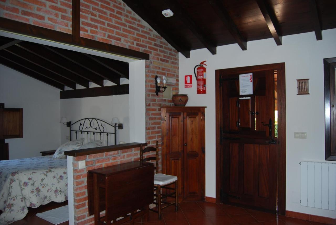 Apartamentos El Perujo Comillas Kültér fotó