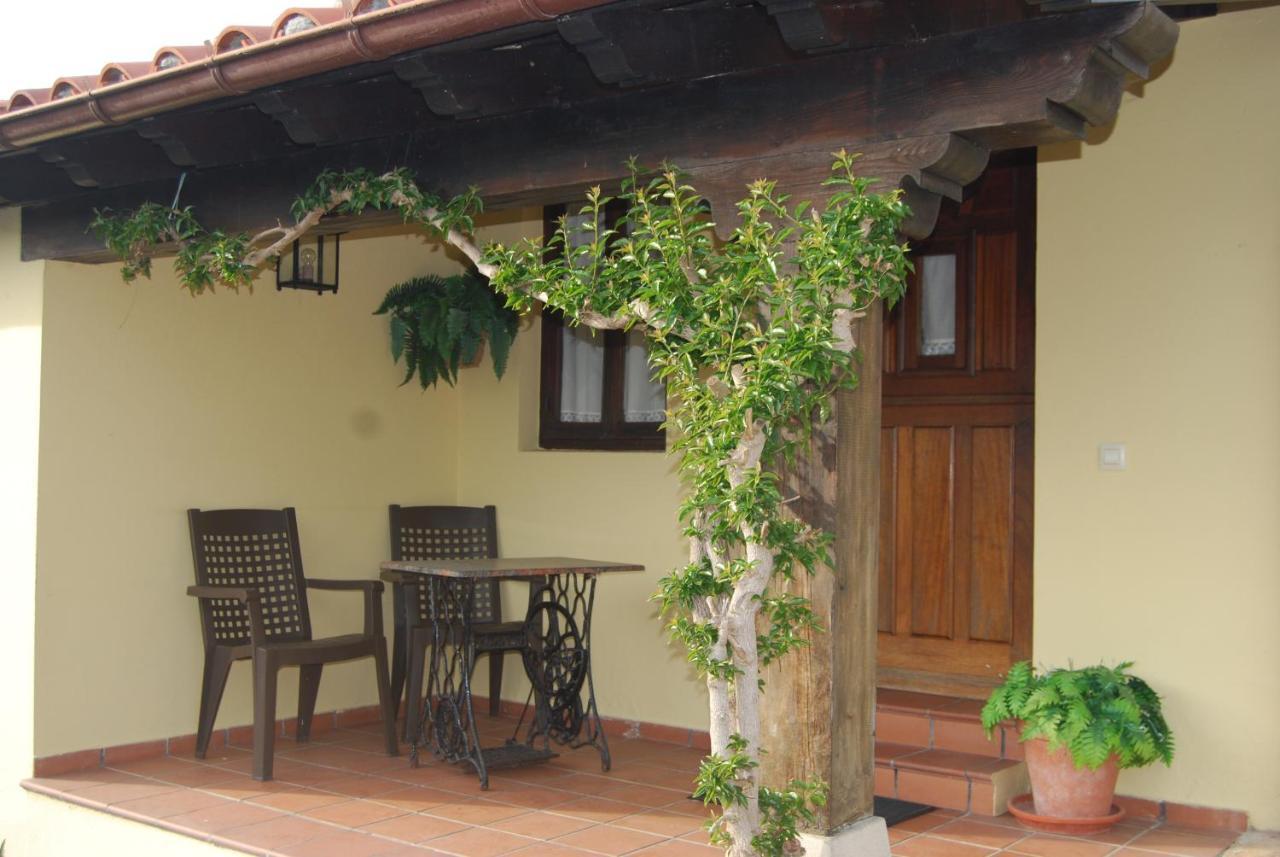 Apartamentos El Perujo Comillas Kültér fotó