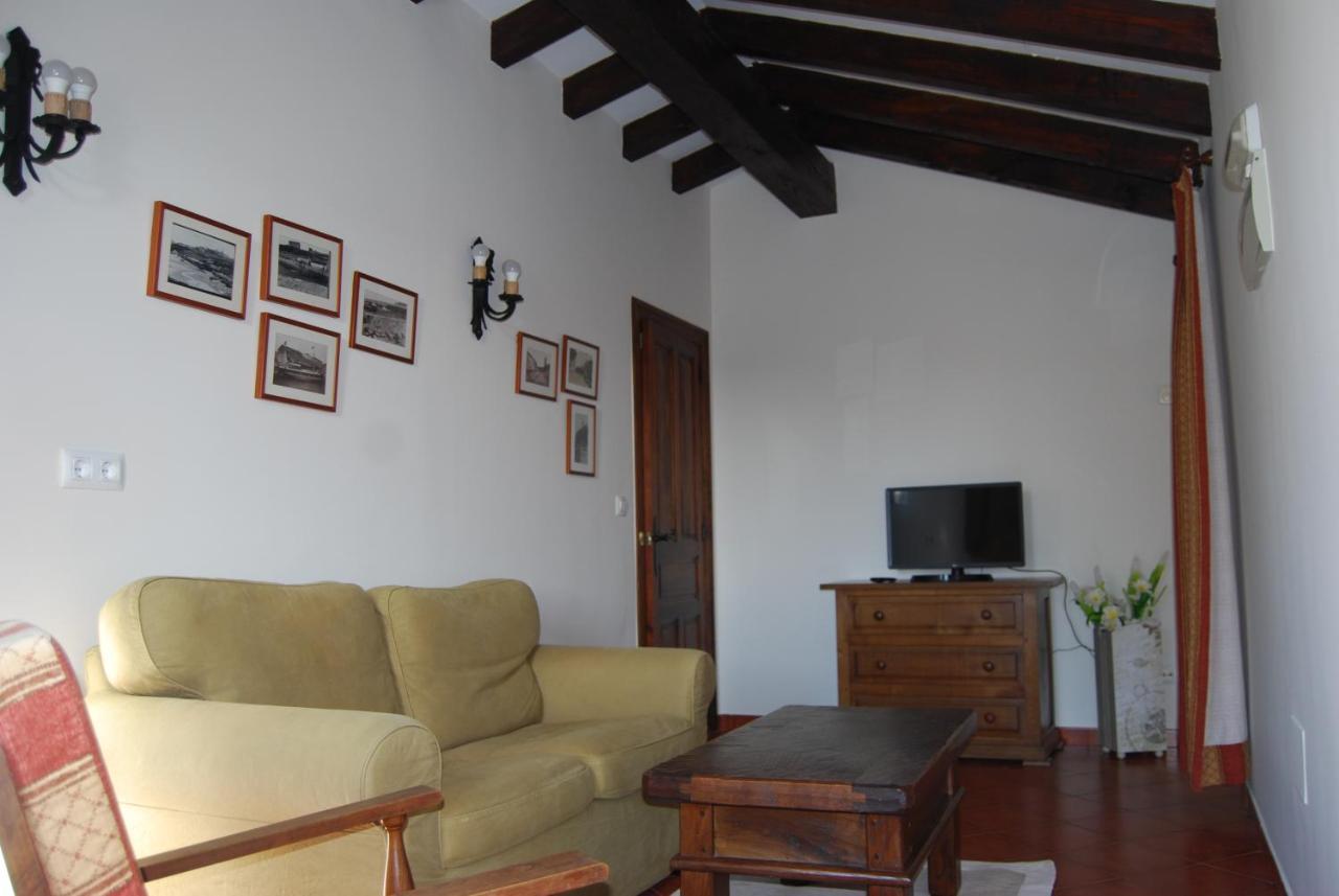 Apartamentos El Perujo Comillas Kültér fotó